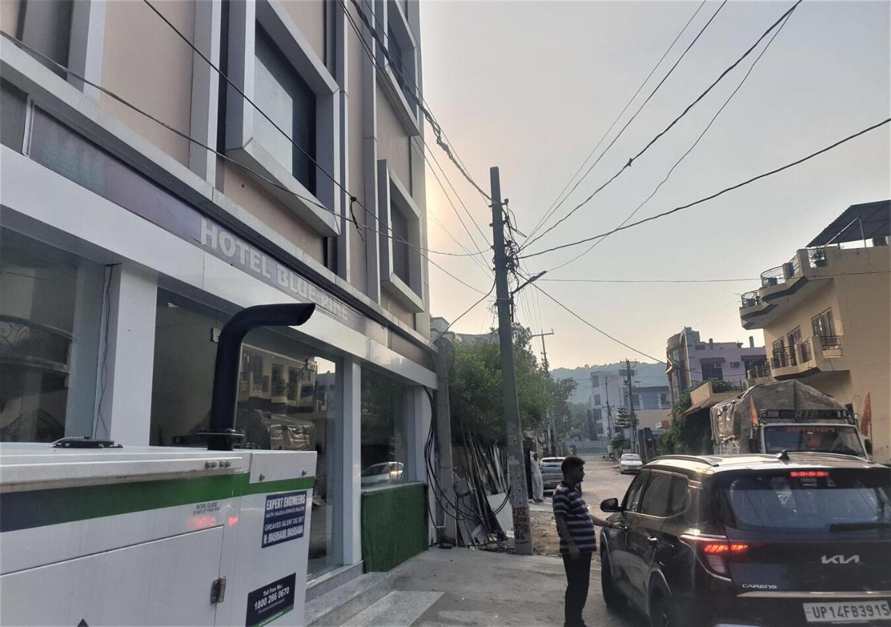 Hotel Blue Pine 하리드와르 외부 사진