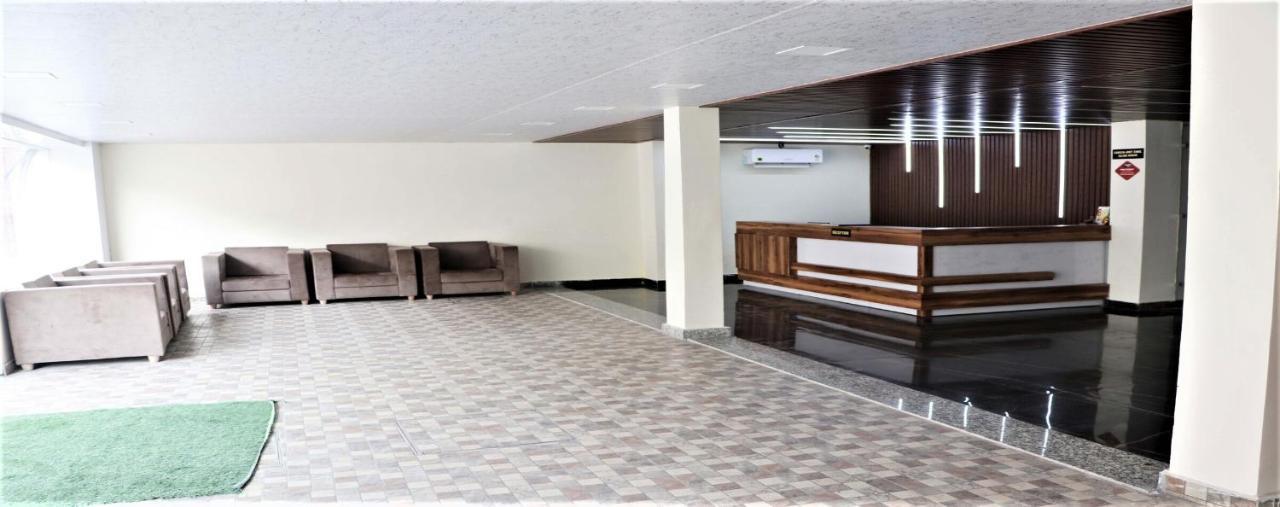 Hotel Blue Pine 하리드와르 외부 사진