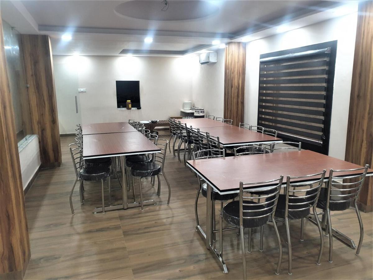 Hotel Blue Pine 하리드와르 외부 사진